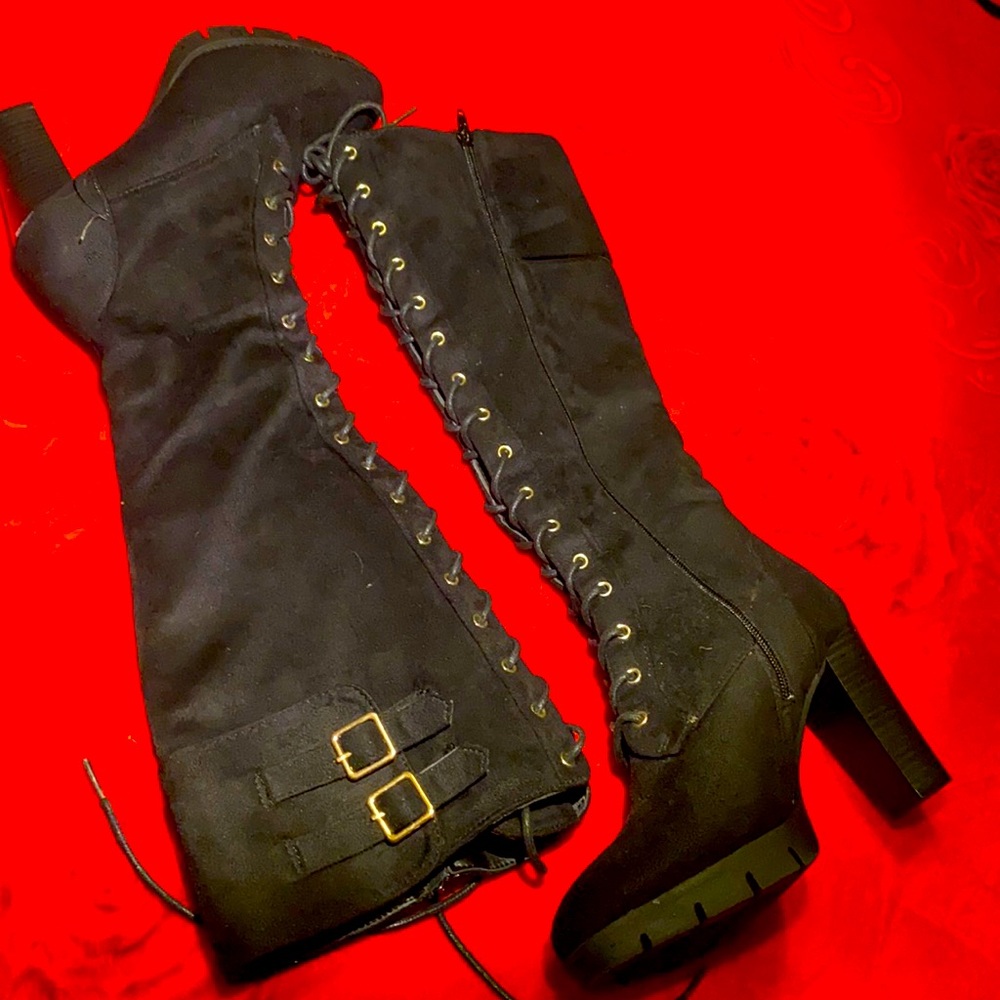These are some cute boots only wore once
